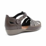 Sandalias-mujer-cuero