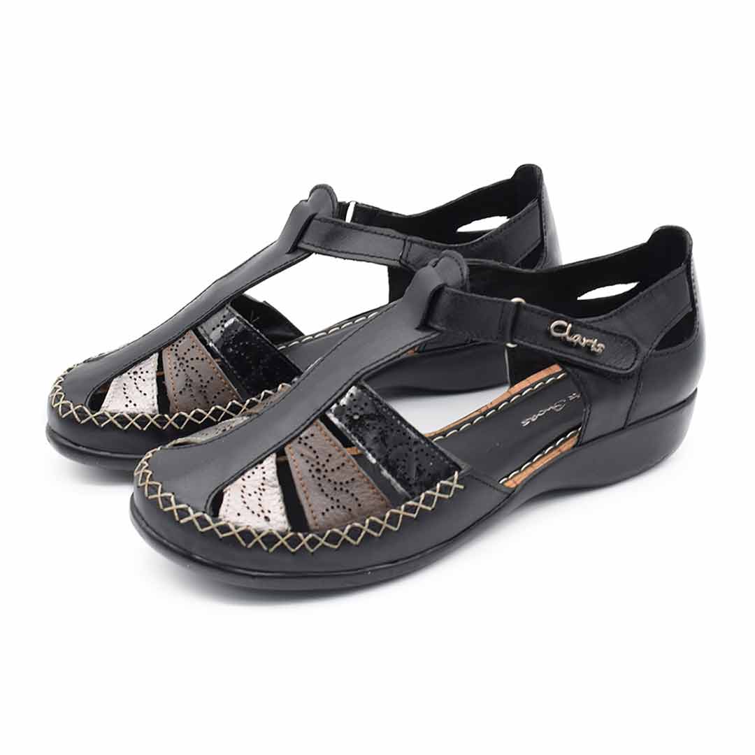 sandalias-cuero-dinobutelli.jpg23