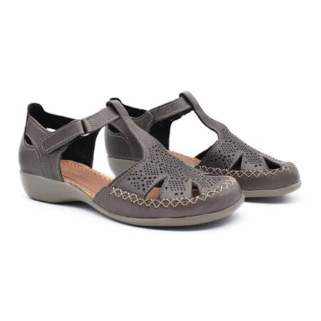 Guarachas mujer Tini Claris cuero grises