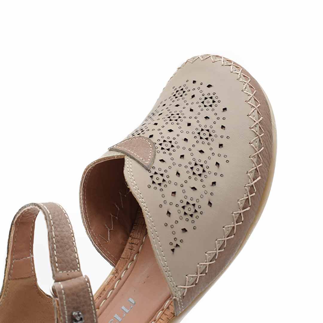 sandalias-cuero-dinobutelli.jpg35