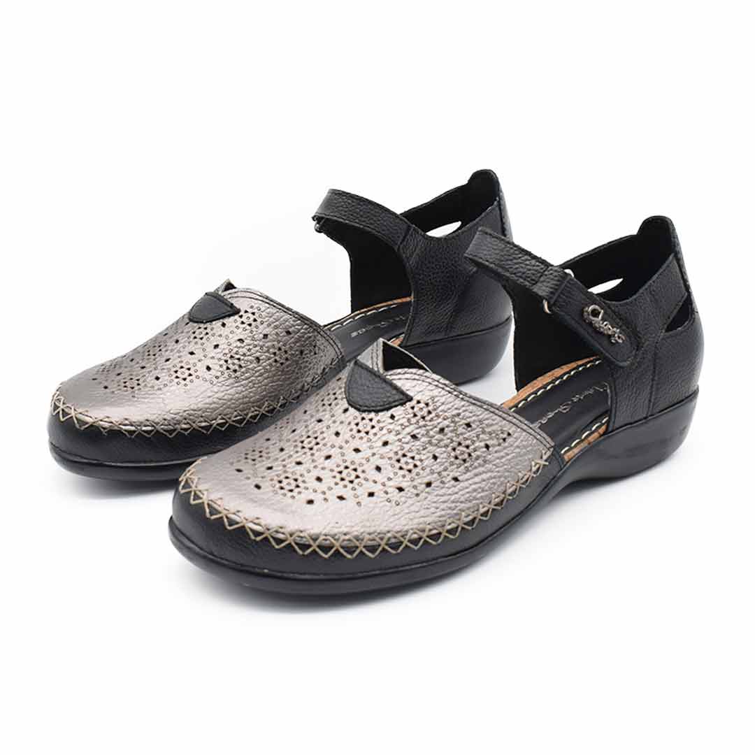 sandalias-cuero-dinobutelli.jpg50